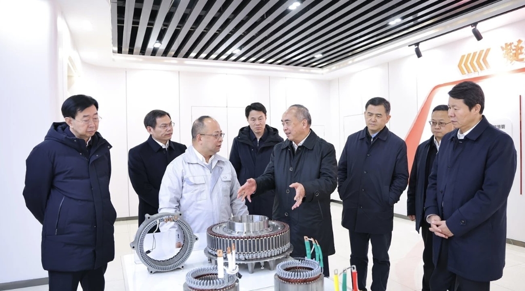 开足马力“赶订单”，奋力冲刺“开门红”  | 山东省委书记林武调研fun88乐天堂临沂工厂新能源电驱动项目